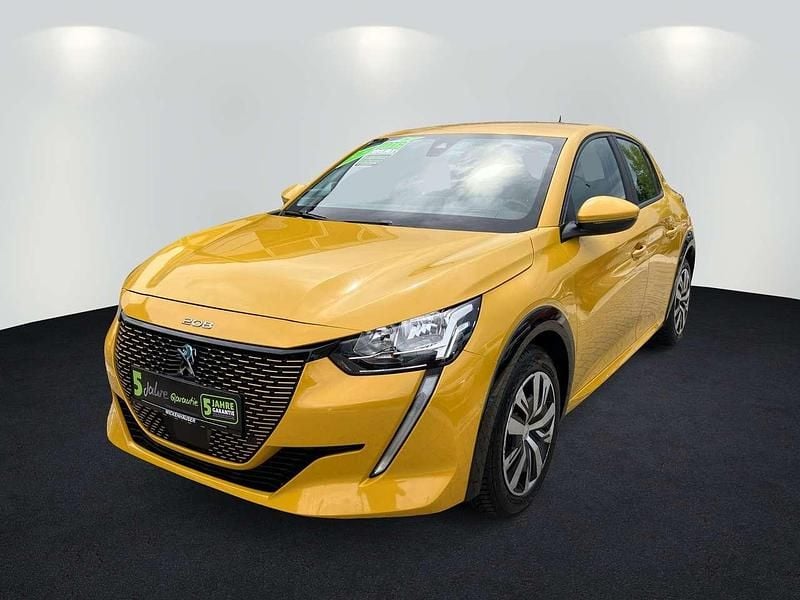 Gelb faro Gebraucht 2021 Peugeot e-208 Kleinwagen | 13.490 € (Superpreis) - Bild 1/4