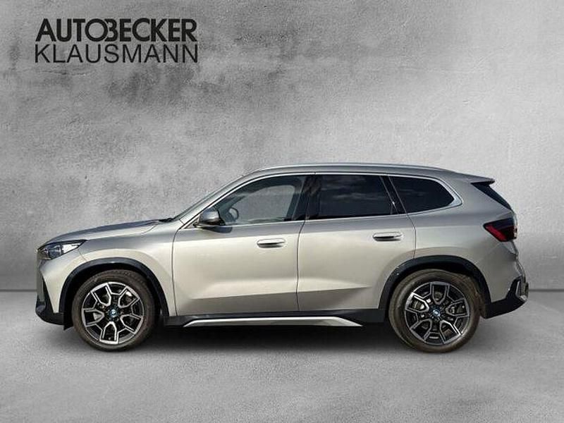 Gebraucht BMW iX1 xLine 230 kW (313 PS) 2024 Silber SUV