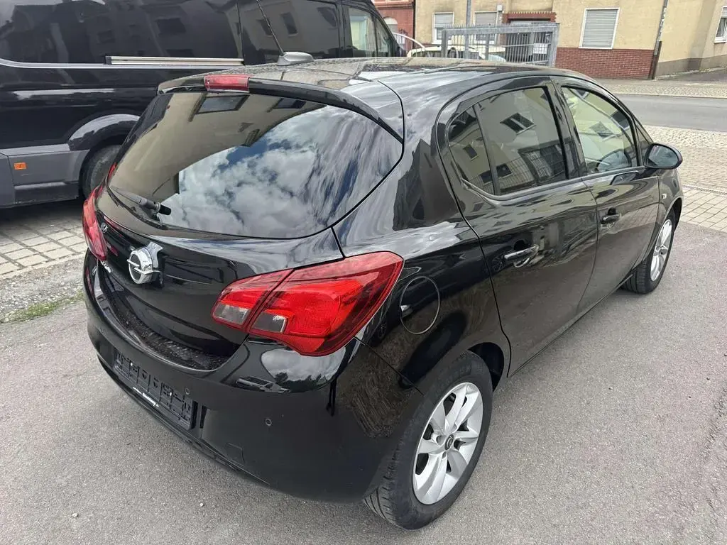 Gebraucht Opel Corsa 90 PS (66 kW) 2017 Schwarz Kleinwagen