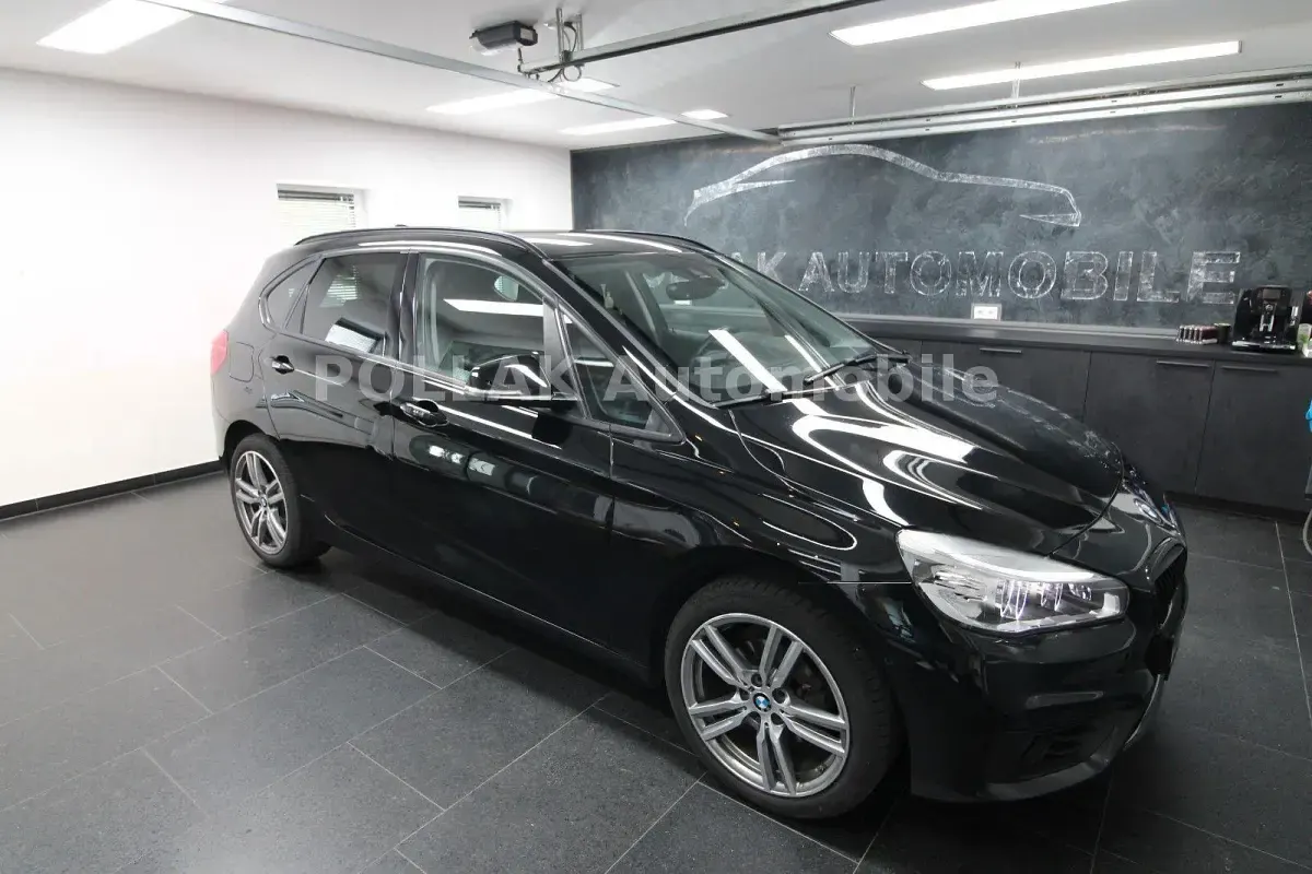 Gebraucht BMW 218 Advantage 150 PS (110 kW) 2017 Schwarz Kombi