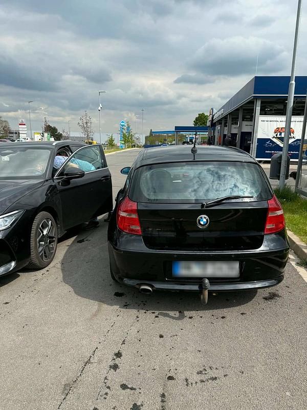 Gebraucht BMW 118 143 PS (105 kW) 2007 Schwarz Kleinwagen