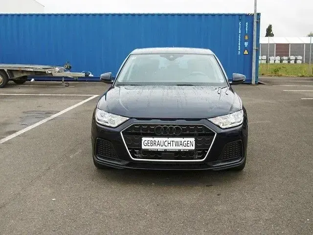 Gebraucht Audi A1 Sportback Advanced 95 PS (69 kW) 2020 Blaugrau Kleinwagen