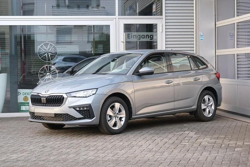 Neu Skoda Scala Selection 116 PS (85 kW) 2026 Smokey diamond silber ... Kleinwagen