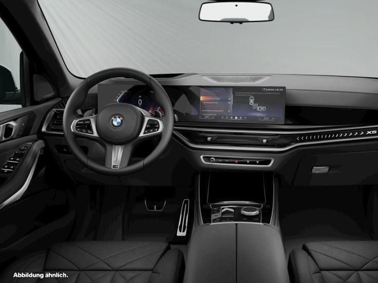 Gebraucht BMW X5 M Sport 298 PS (219 kW) 2025 Mineralweiss metallic SUV