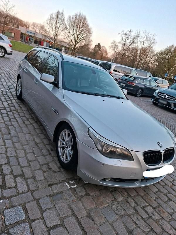 Gebraucht BMW 525 177 PS (130 kW) 2005 Silber Kombi