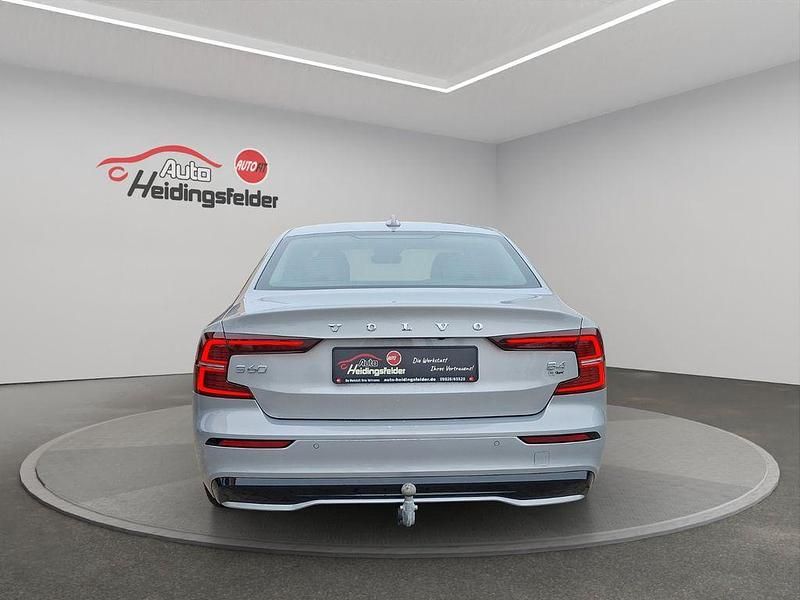 Gebraucht Volvo S60 Plus 197 PS (144 kW) 2023 Grau Limousine