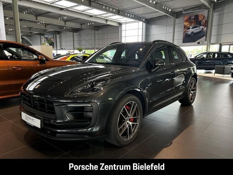 Vulkangraumetallic Gebraucht 2024 Porsche Macan S SUV | 92.700 € - Bild 1/4