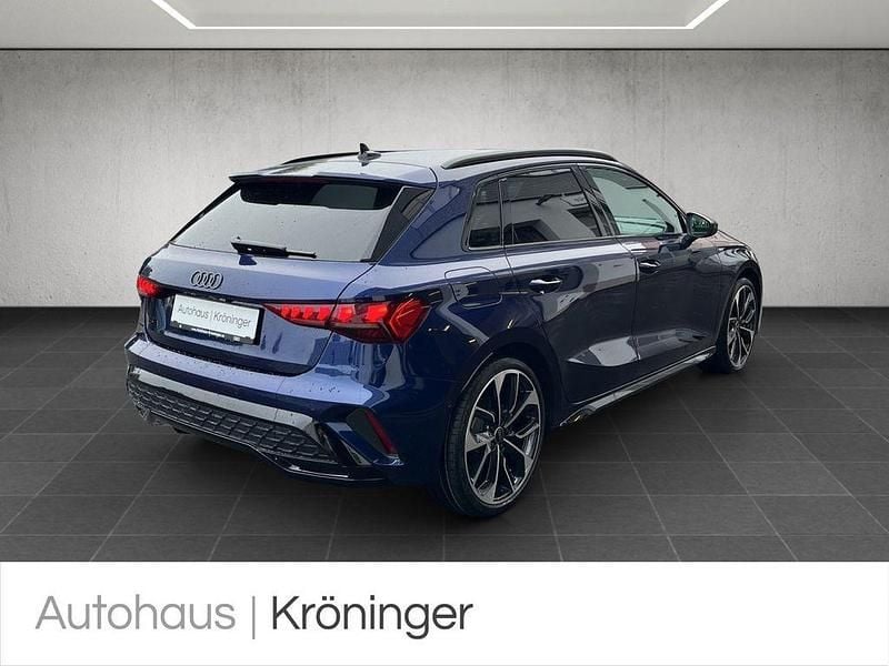 Gebraucht Audi A3 S-Line 150 PS (110 kW) 2026 Navarrablau metallic Limousine