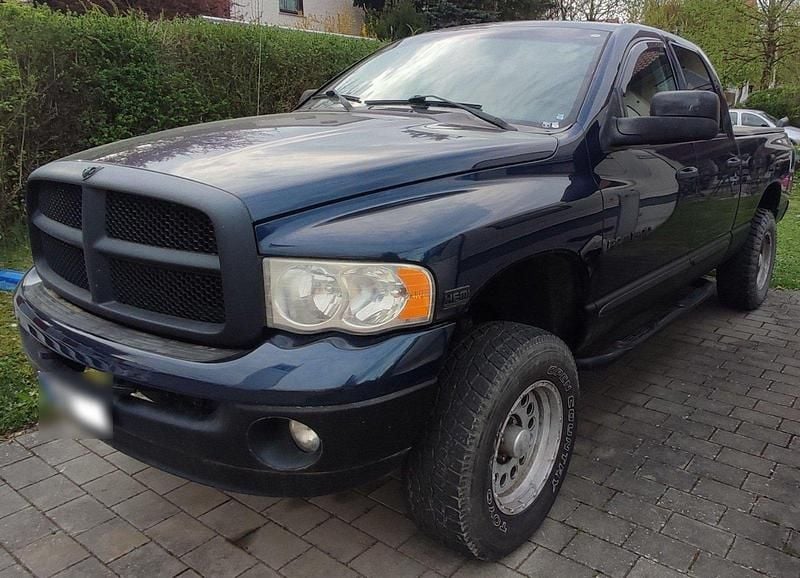 Second-hand Dodge Ram 345 CP (253 kW) 2004 Albastru Pickup