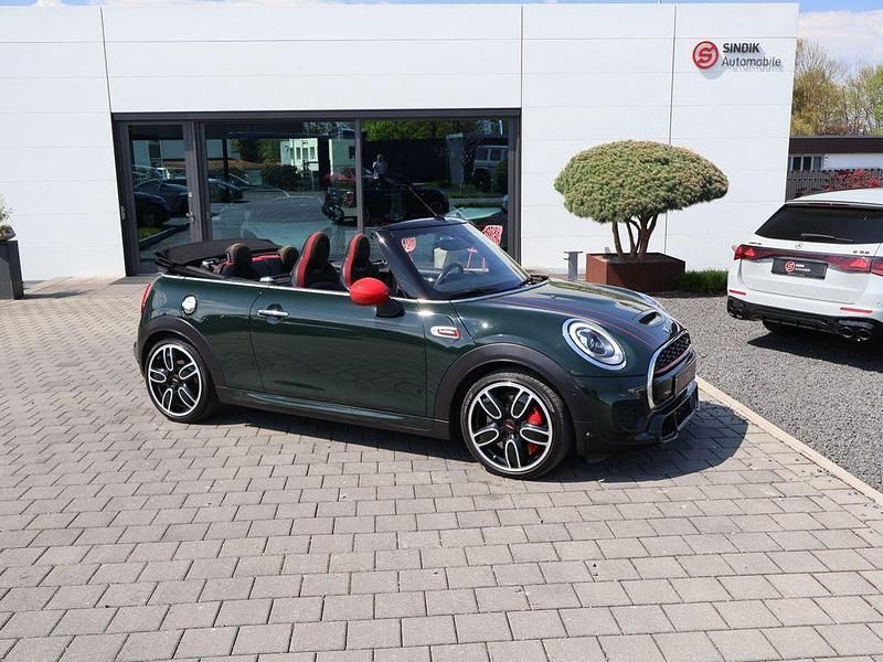 Gebraucht Mini John Cooper Works Cabriolet 231 PS (169 kW) 2017 Rebel green Cabrio