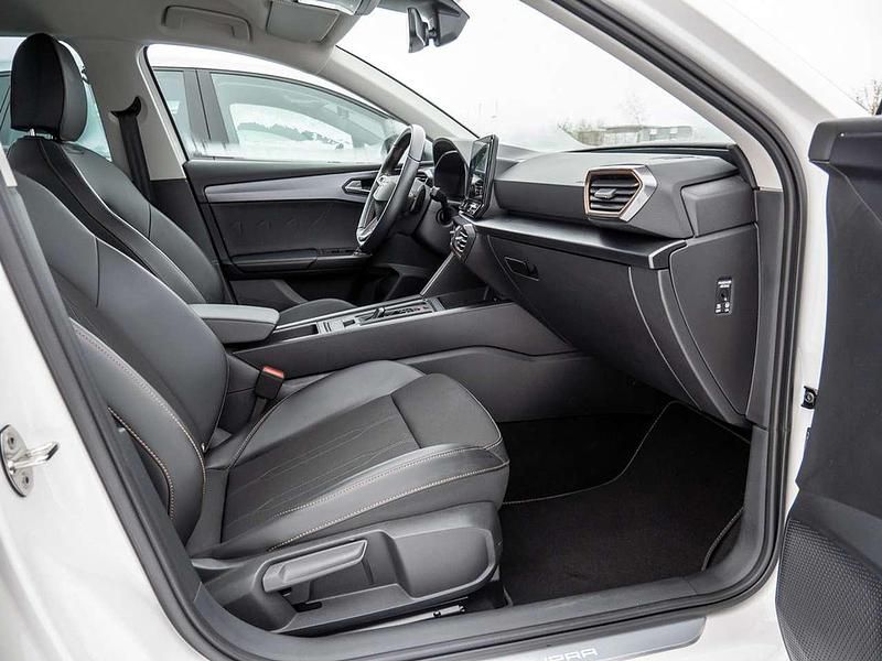 Gebraucht Cupra Leon Basis 150 PS (110 kW) 2023 Weiss / candy weiss Kombi