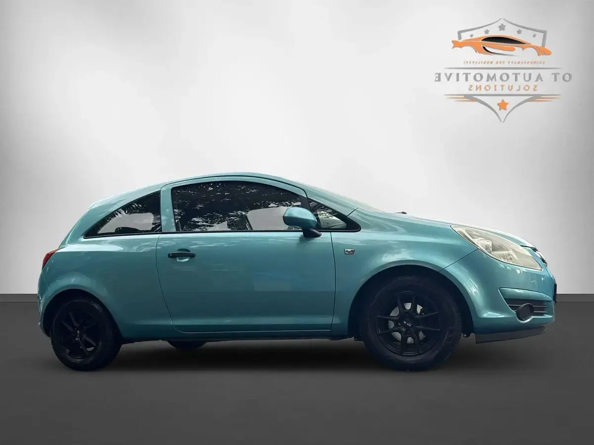 Gebraucht Opel Corsa Selection 69 PS (50 kW) 2010 Blau Kleinwagen