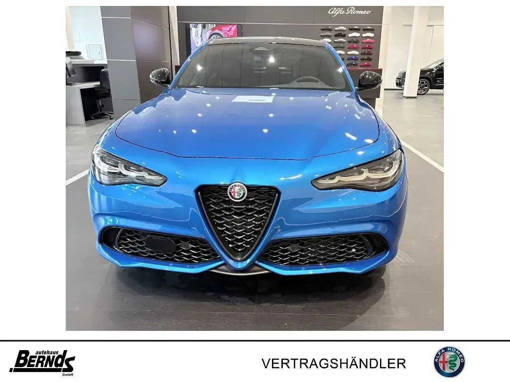 Neu Alfa Romeo Giulia Veloce 209 PS (153 kW) 2026 Blu misano metallic Limousine