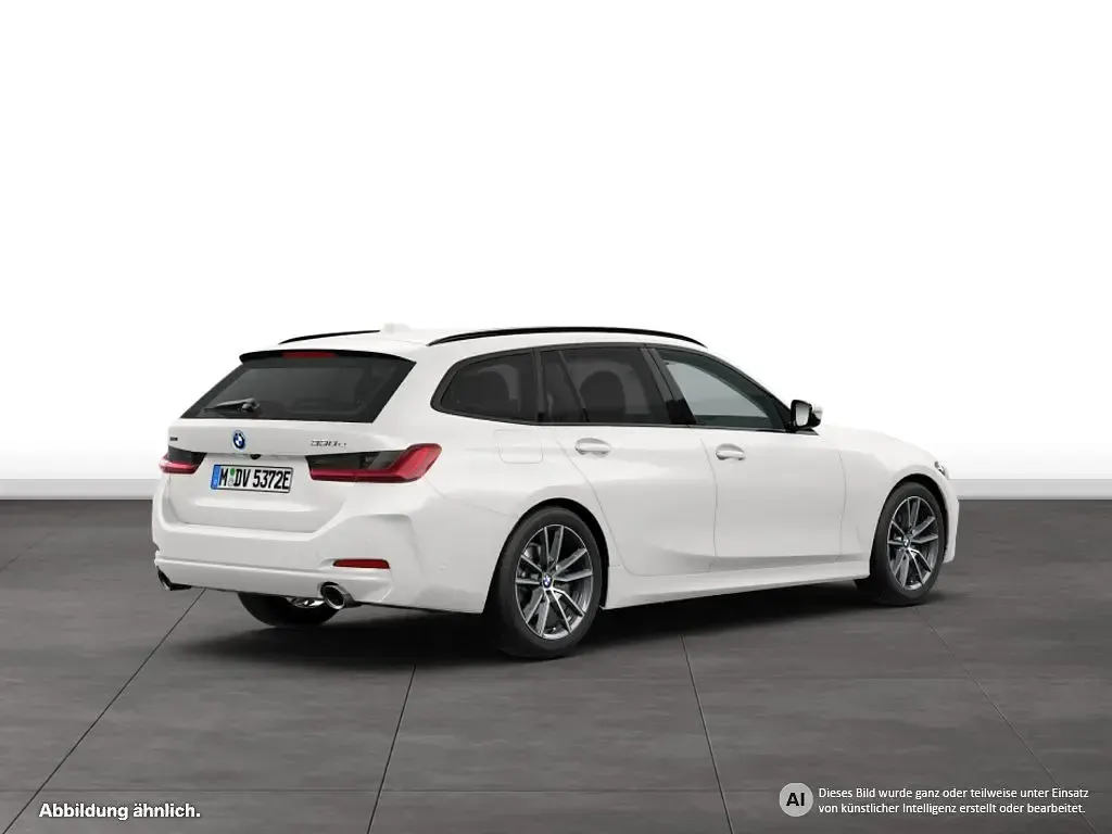 Gebraucht BMW 330e 292 PS (214 kW) 2025 Weiß Kombi