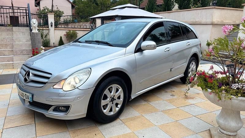 Silber Gebraucht 2007 Mercedes R320 Van / Kleinbus | 2.300 € (Guter Preis) - Bild 1/4