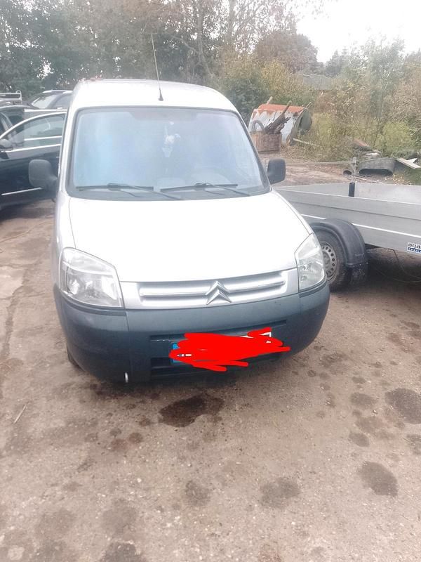 Silber Gebraucht 2006 Citroën Berlingo Van / Kleinbus | 1.850 € (Fairer Preis) - Bild 1/4