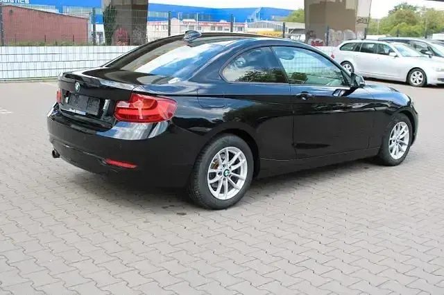 Używany BMW 218 Advantage 136 KM (100 kW) 2017 Czarny Coupe