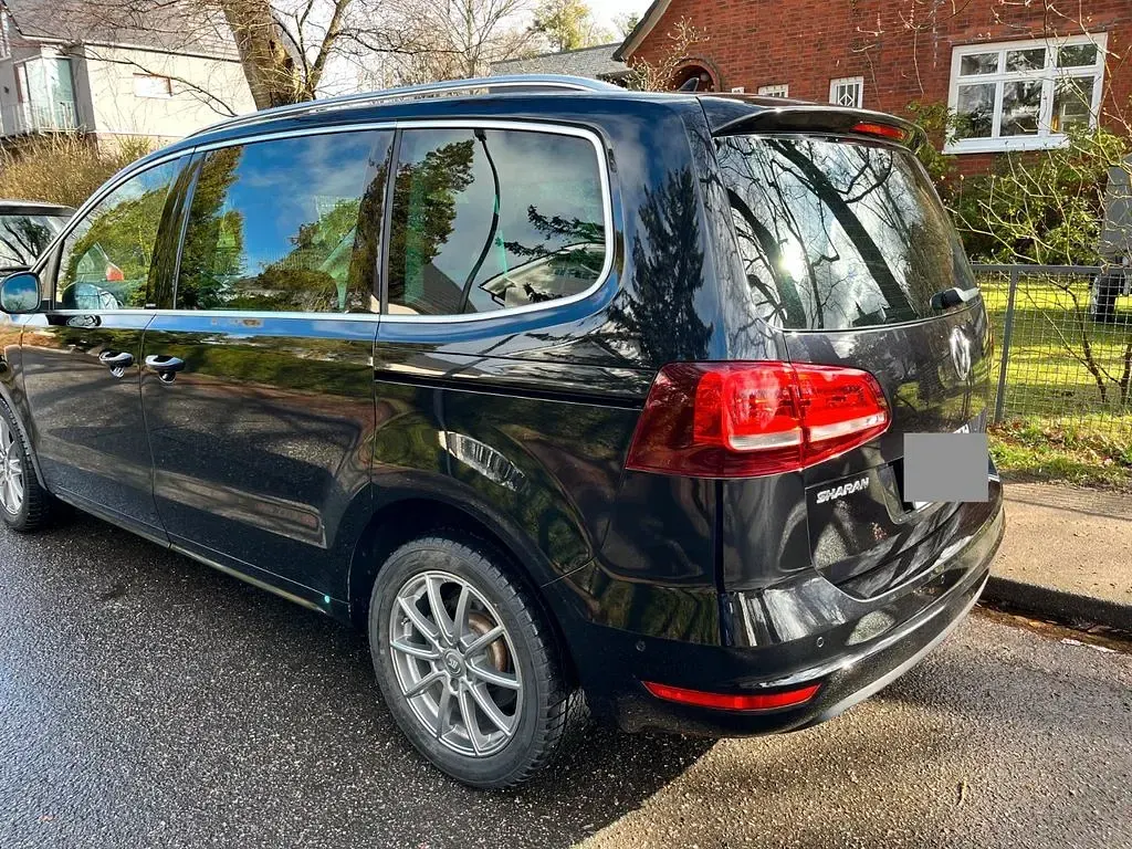 Gebraucht VW Sharan IQ Drive 177 PS (130 kW) 2019 Schwarz Van / Kleinbus