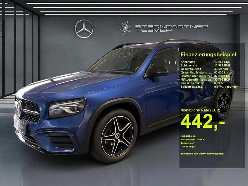Blau Gebraucht 2024 Mercedes GLB200 AMG SUV | 40.560 € (Fairer Preis) - Bild 1/3