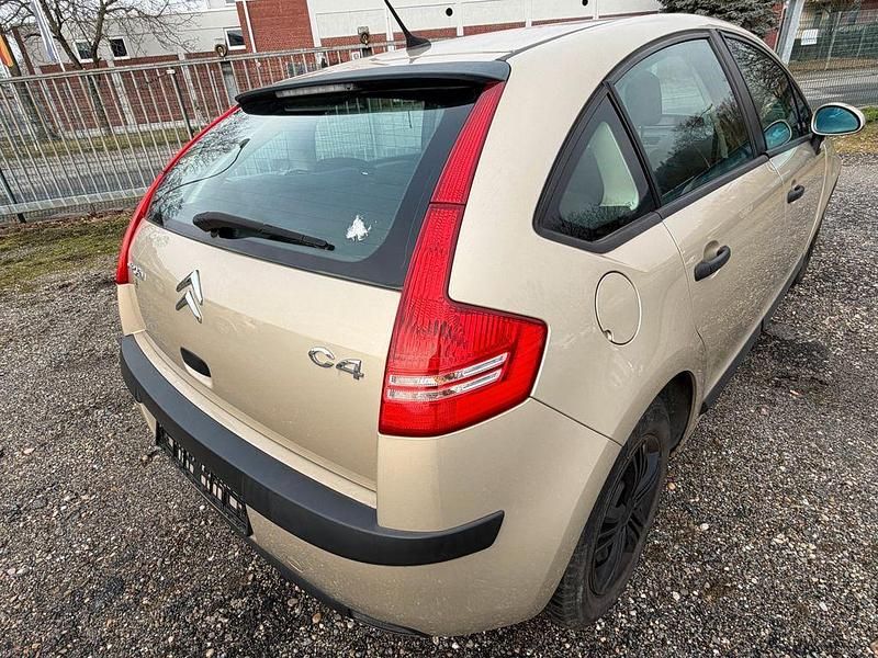 Gebraucht Citroën C4 Advance 88 PS (64 kW) 2006 Braun Limousine