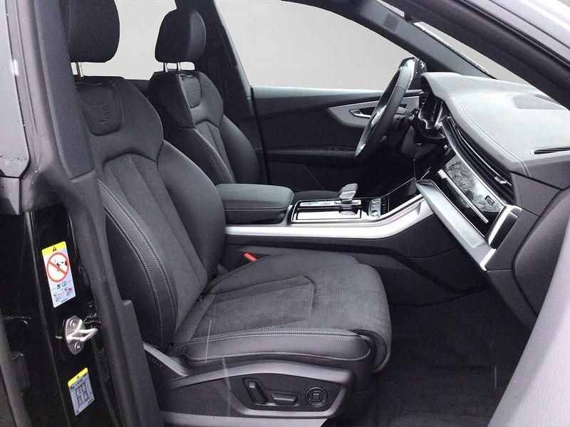 Neu Audi Q8 S-Line 286 PS (210 kW) 2026 Schwarz SUV