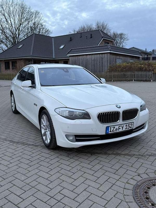 Usata BMW 520 184 CV (135 kW) 2012 Bianco Berlina