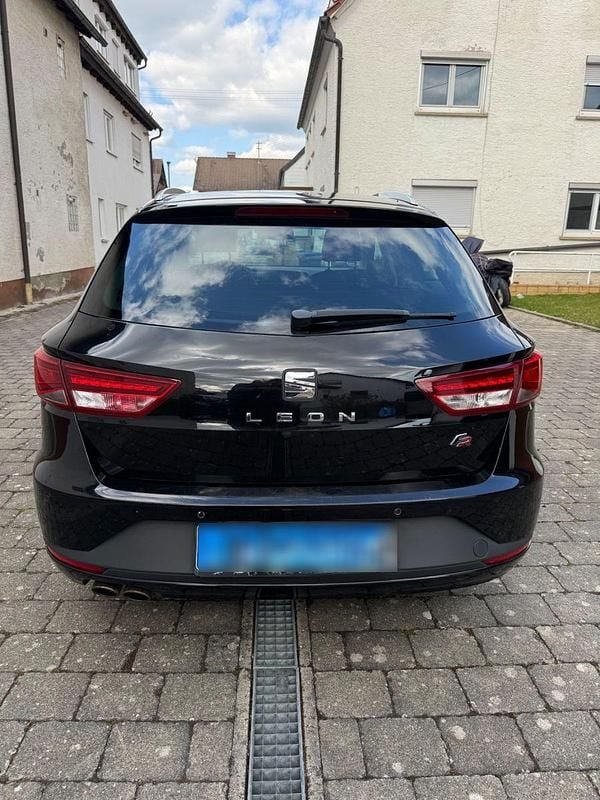 Gebraucht Seat Leon ST FR 125 PS (91 kW) 2016 Schwarz Kombi