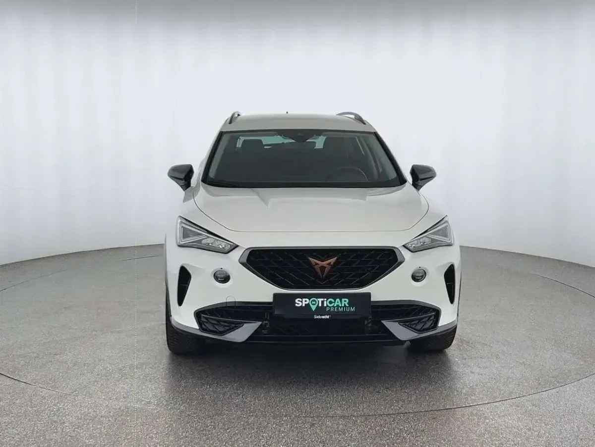 Gebraucht Cupra Formentor Basis 190 PS (139 kW) 2024 Weiß SUV