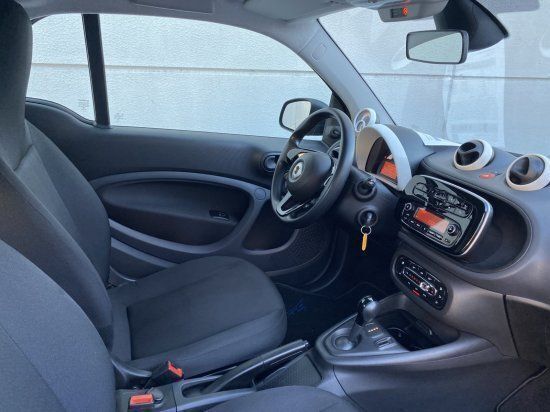 Gebraucht Smart ForTwo Electric Drive 60 kW (82 PS) 2020 Schwarz Kleinwagen