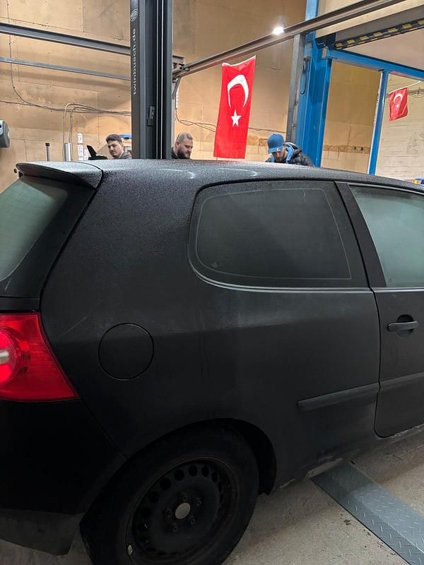 Gebraucht VW Golf IV 102 PS (75 kW) 2005 Schwarz Limousine