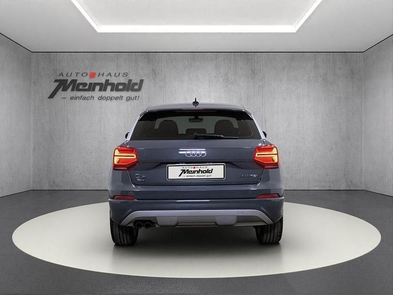 Gebraucht Audi Q2 Sport 150 PS (110 kW) 2019 Grau SUV