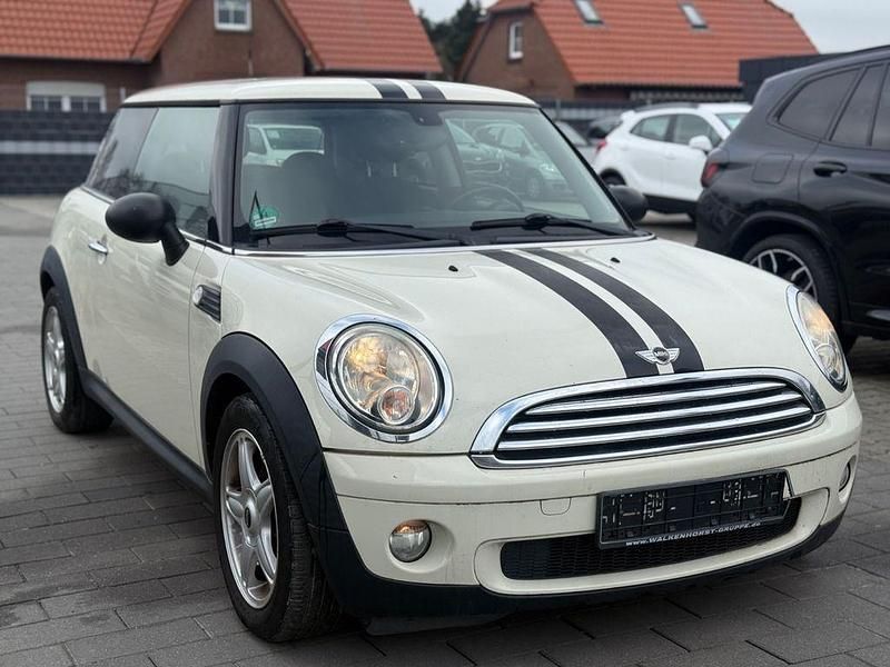 Gebraucht Mini ONE 75 PS (55 kW) 2009 Weiß Kleinwagen