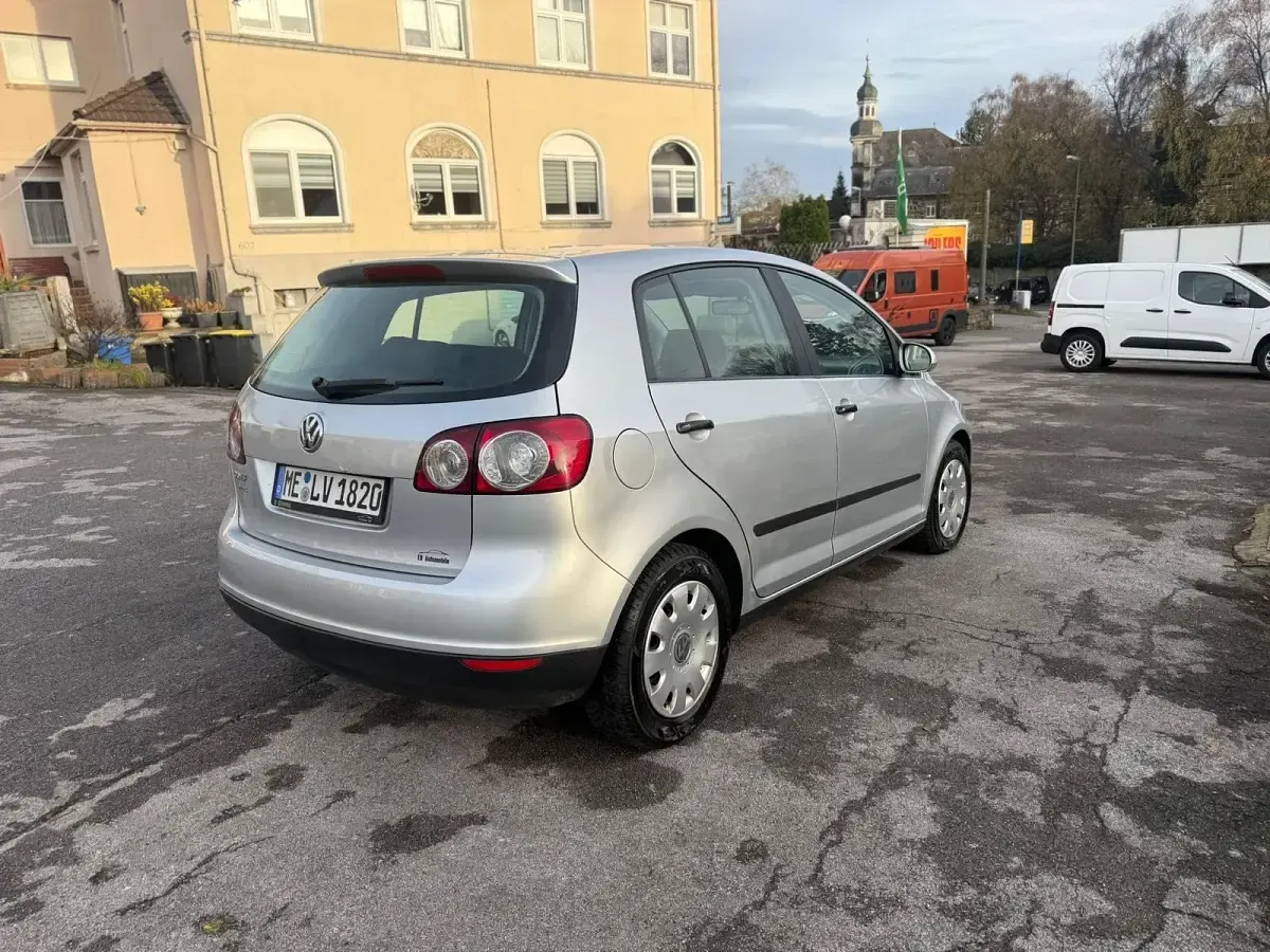 Gebraucht VW Golf V 116 PS (85 kW) 2006 Silber Kleinwagen