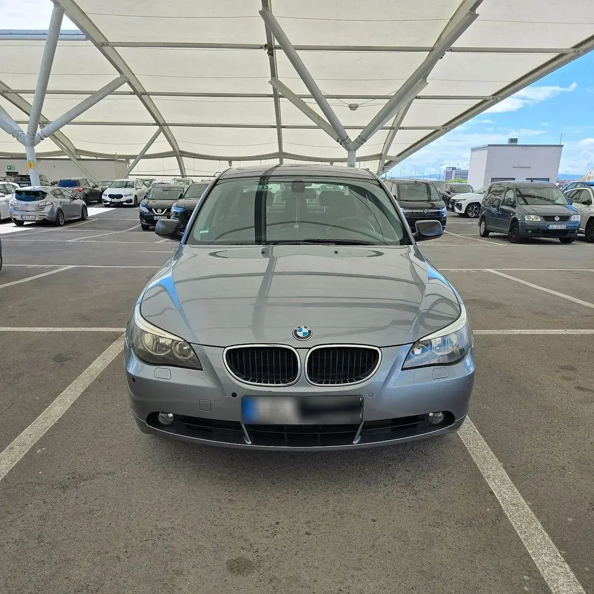 Gebraucht BMW 525 177 PS (130 kW) 2005 Grau Limousine