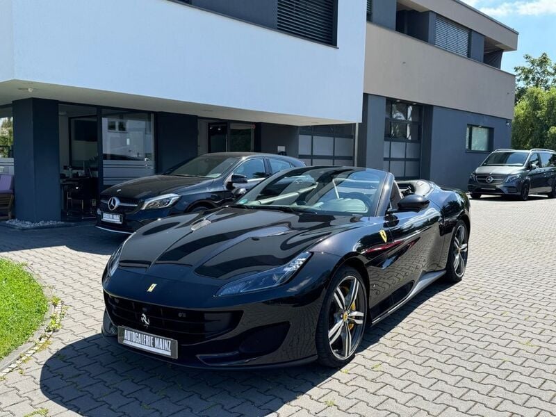 Schwarz Gebraucht 2020 Ferrari Portofino Cabrio | 198.980 € (Superpreis) - Bild 1/4