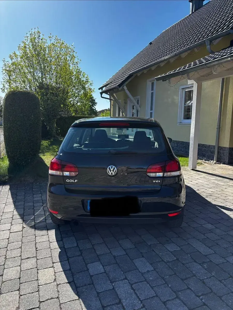 Gebraucht VW Golf VII Move 105 PS (77 kW) 2012 Schwarz Limousine