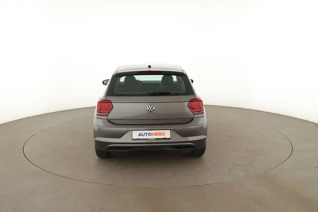 Gebraucht VW Polo Comfortline 2019 Grau Kleinwagen