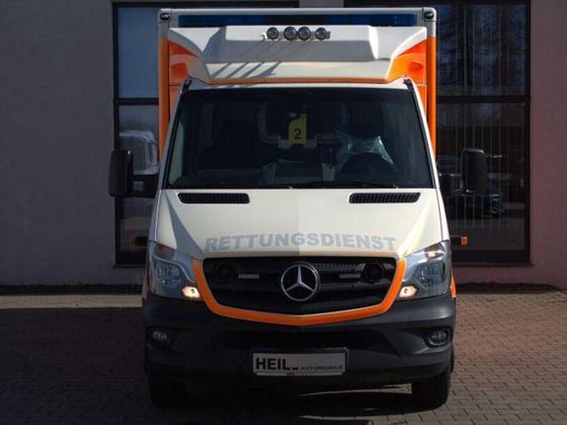 Second-hand Mercedes Sprinter 190 CP (139 kW) 2017 Alb Van