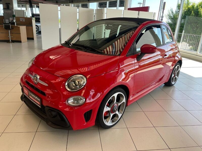 Rot Gebraucht 2022 Abarth 500C Cabrio | 20.980 € (Etwas zu teuer) - Bild 1/4