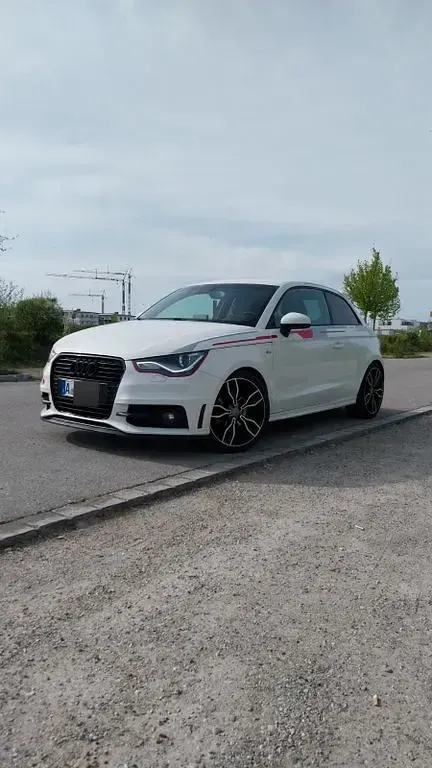 Gebraucht Audi A1 S-Line 122 PS (89 kW) 2014 Weiß Kleinwagen