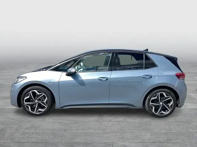 Gebraucht VW ID.3 Pro Performance 150 kW (204 PS) 2022 Blau Kleinwagen