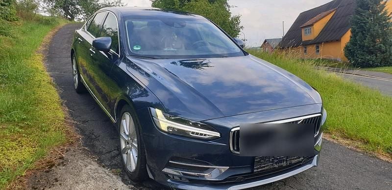 Blau Gebraucht 2017 Volvo S90 Limousine | 20.900 € (Superpreis) - Bild 1/4