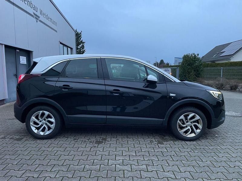 Gebraucht Opel Crossland 131 PS (96 kW) 2018 Schwarz SUV