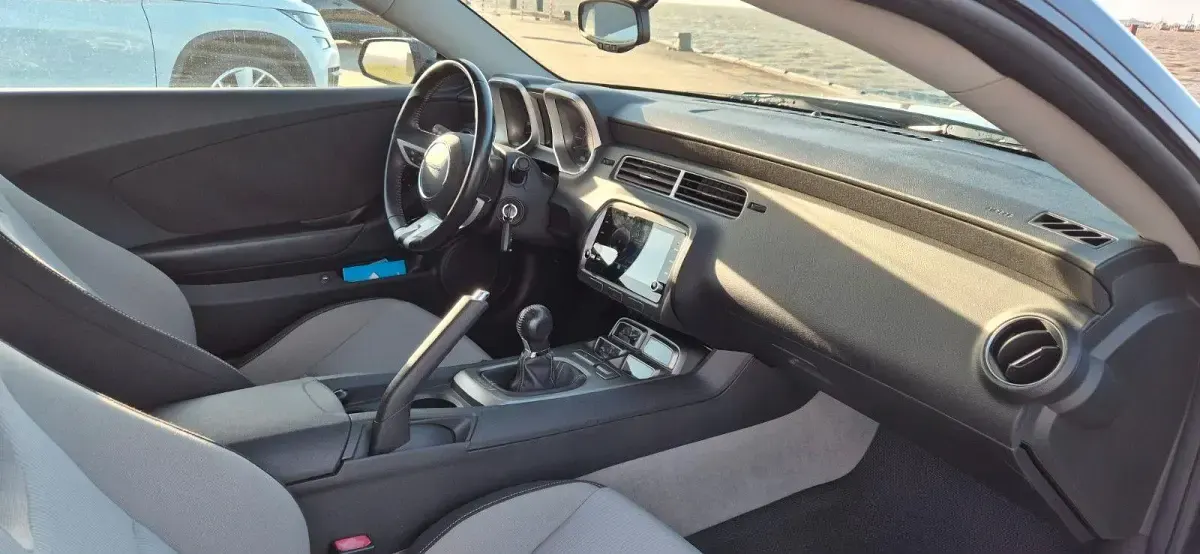 Gebraucht Chevrolet Camaro 306 PS (225 kW) 2011 Schwarz Coupé