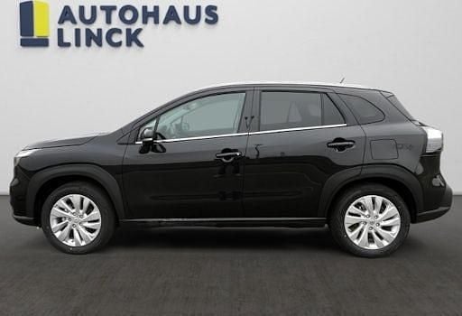 Neu Suzuki SX4 S-Cross Comfort 110 PS (80 kW) 2025 Farbe: schwarz SUV