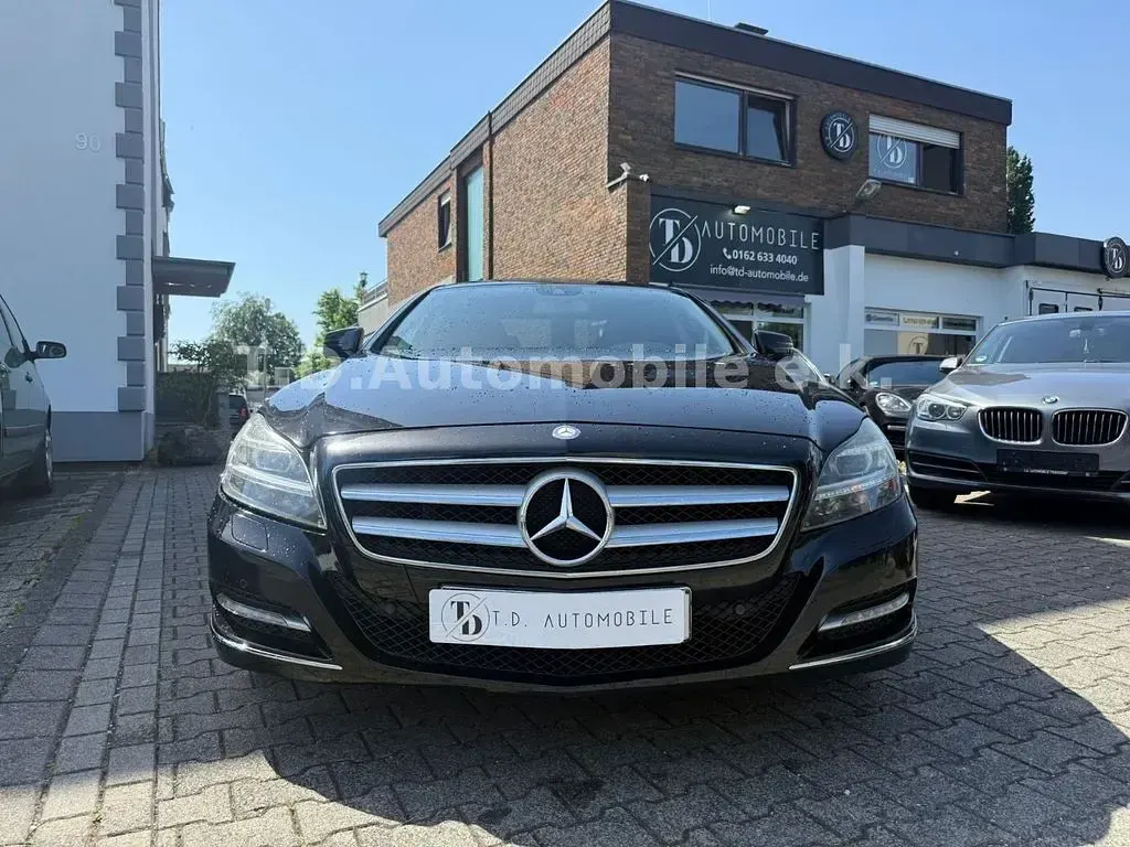 Gebraucht Mercedes CLS350 306 PS (225 kW) 2012 Schwarz Coupé