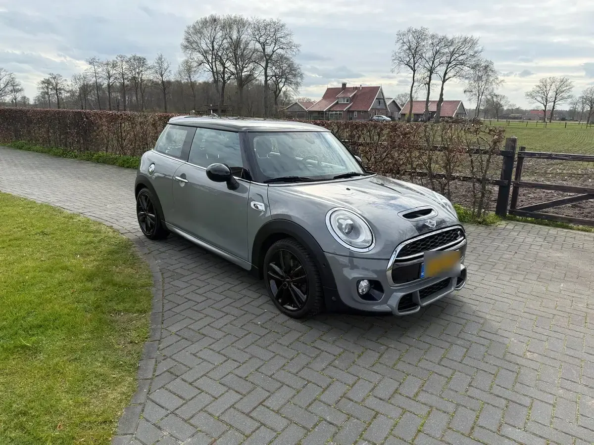 Gebraucht Mini Cooper SD Chili 170 PS (125 kW) 2016 Kleinwagen