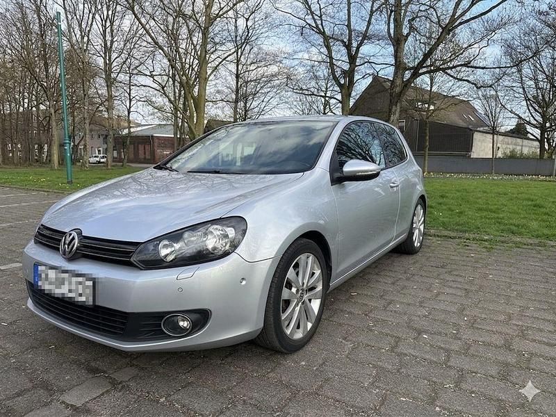 Gebraucht VW Golf VI Comfortline 122 PS (89 kW) 2010 Silber Kleinwagen