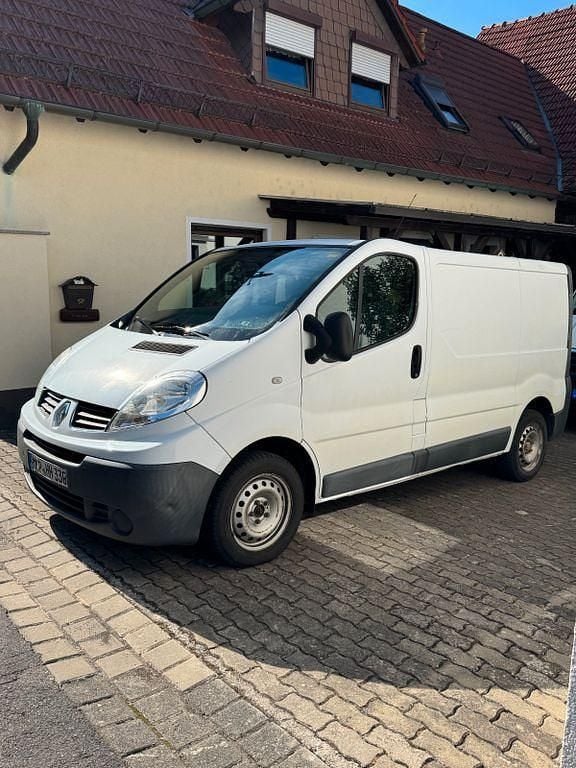 Weiß Gebraucht 2010 Renault Trafic Van | 2.150 € - Bild 1/4