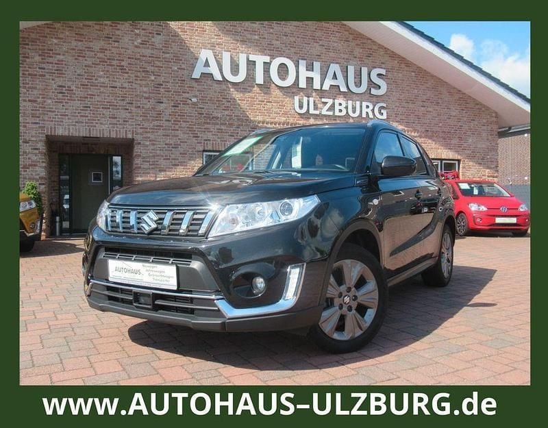 Schwarz Gebraucht 2019 Suzuki Vitara Comfort SUV | 16.900 € (Fairer Preis) - Bild 1/4